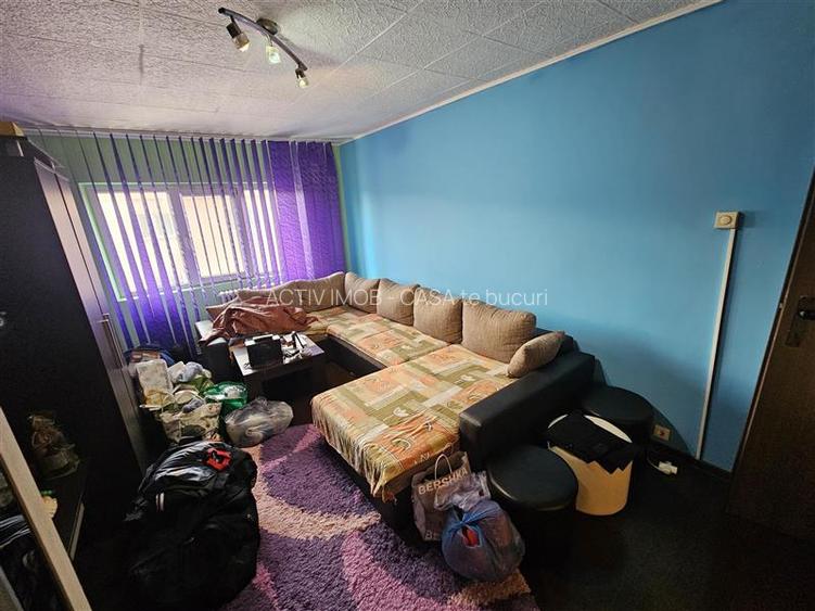 Resita, 2 Cam. Dec., Mobilat+Utilat, Micro 3 - 21