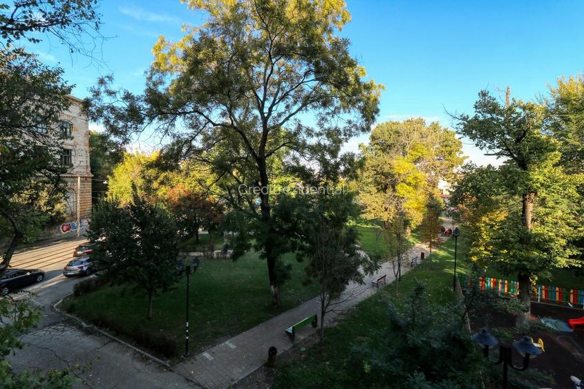 Unirii- Apartament mare 57 mp - Vedere la parc- Fara Risc-Comision 0% - 8