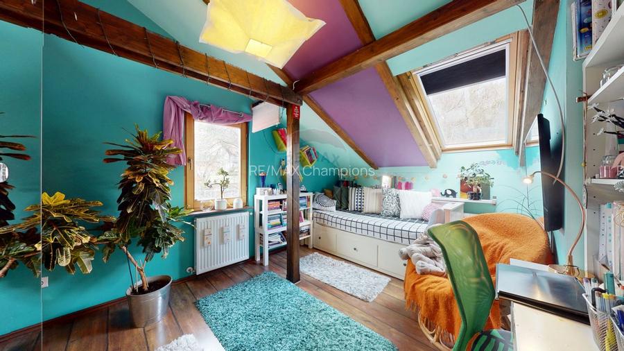 Pensiune de Vânzare Sinaia | Lângă Telecabină | Business activ 20 ani - 25