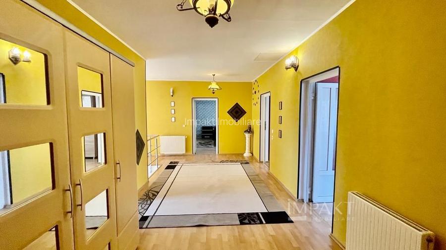 Casa deosebita cu 7 camere si piscina exterioara in cartierul Zorilor - 18