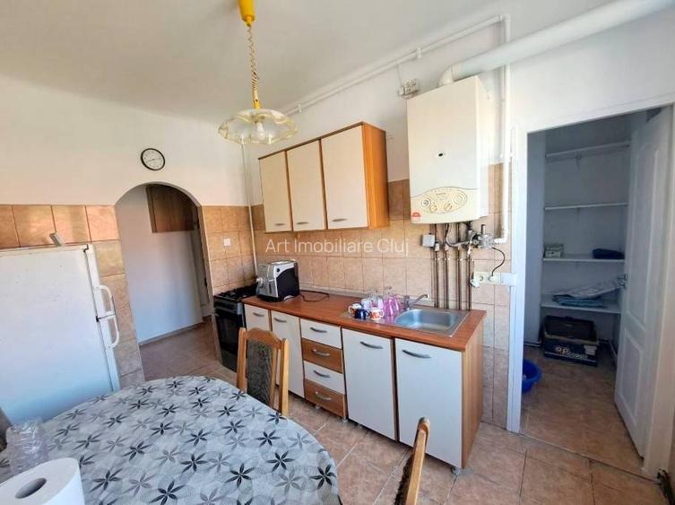 Apartament 2 camere, mobilat complet, in zona centrala pe strada Horea - 6