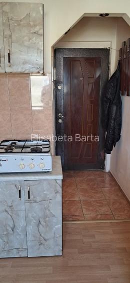 Vând garsonieră confort 3 - 2