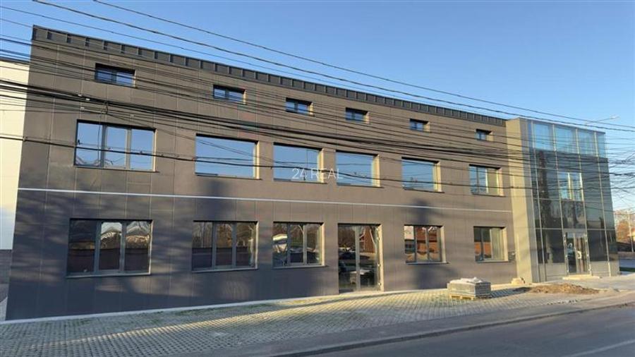 Spatiu birou  Otopeni - ideal Showroom + depozitare - 4