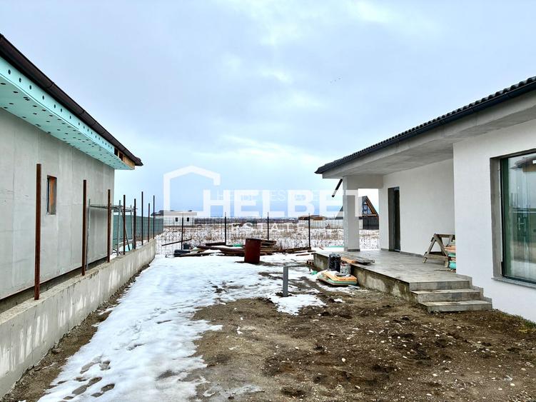 Casă / 4 camere / 106 mp utili / Bod - 4