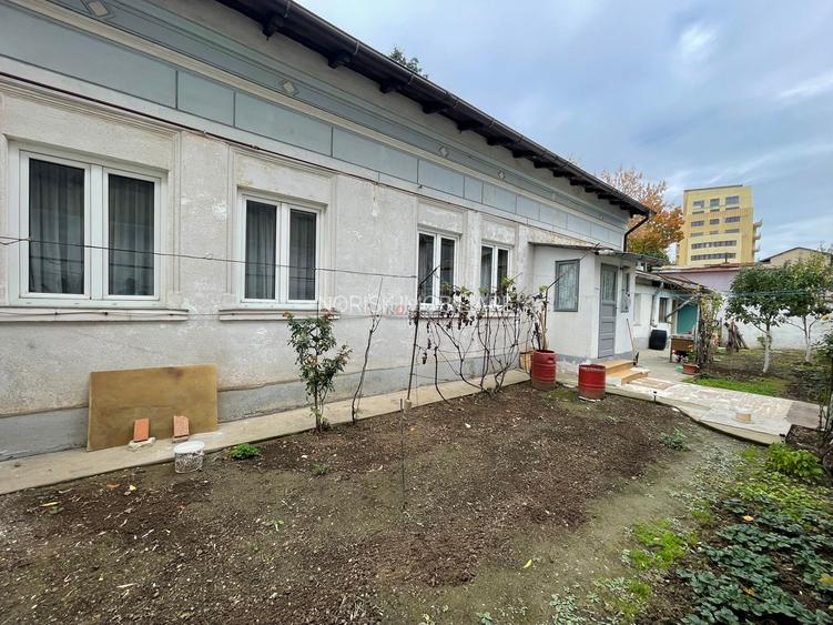 Vilă interbelică | Polonă | 424 mp | Ideală clinică / birouri | Comision 0% - 20