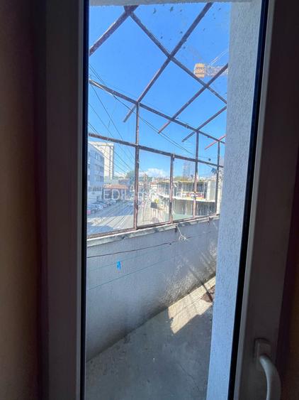 Apartament de vânzare, 2 camere, 72 mp, zona Piața Abator - 14