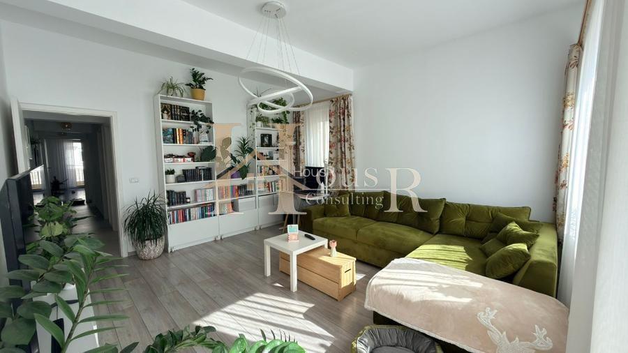 La etajul 1. Decomandat. 2 locuri de parcare. Bucatarie inchisa ! - 3