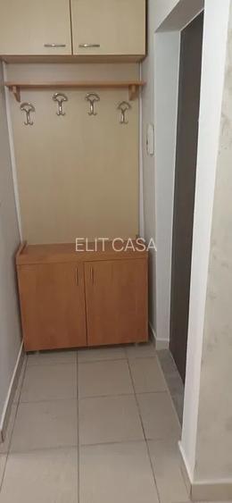 Apartament cu 2 camere, decomandat, zona Tatarasi - 4