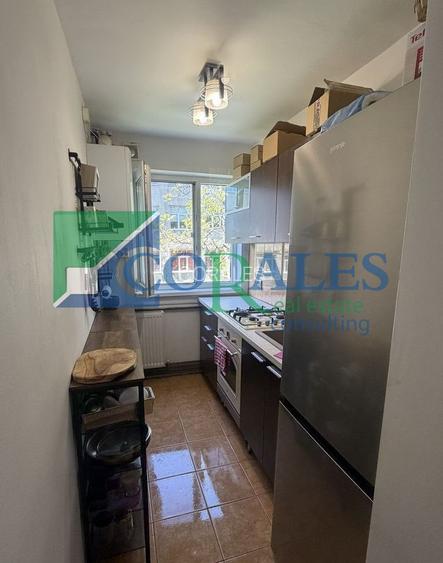 Circumvalatiunii - zona Dacia, 3 camere, etaj 2! - 8