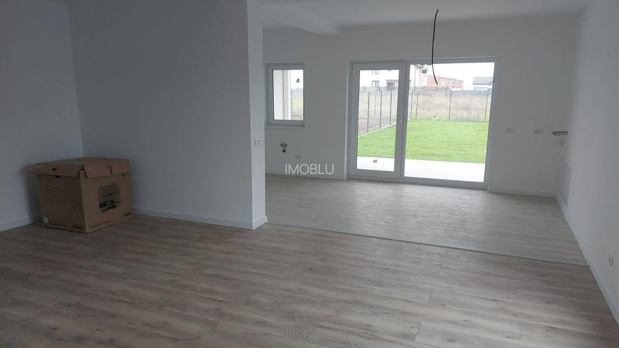 Comision 0%! 1/2 Duplex P+1, 4 camere, 105mpU, 351mpT, Giarmata! - 2