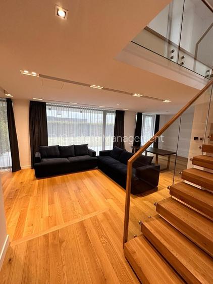 Amber Garden Tunari - 10