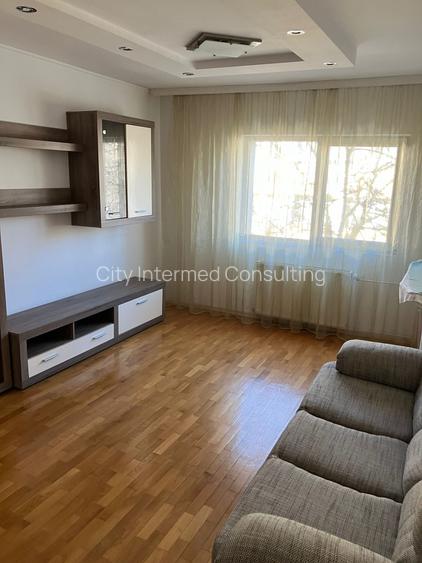 2 camere  – Băneasa, Bd. Aerogării pe Str. Neagoe Vodă, etaj 2/4, dec, mobilat. - 3