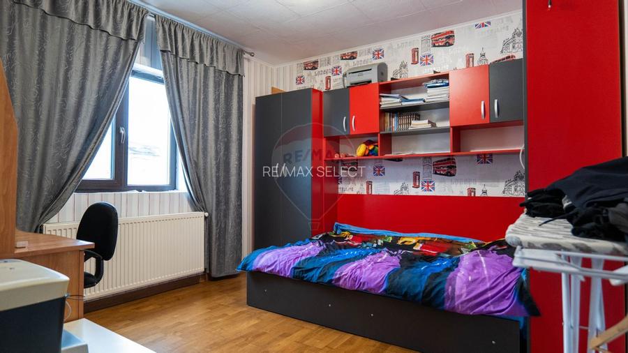 Vilă cu piscină –ideală pentru familie sau pensiune, Bacu-acces A1/A0 - 29