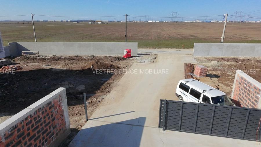 Complex de case individuale cu 4 camere, pe parter. Comision 0 - 25