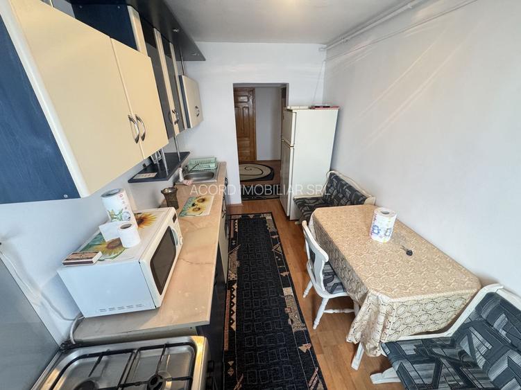 Apartament 2 camere zona Poarta 6 cu Centrala si Parcare - 6