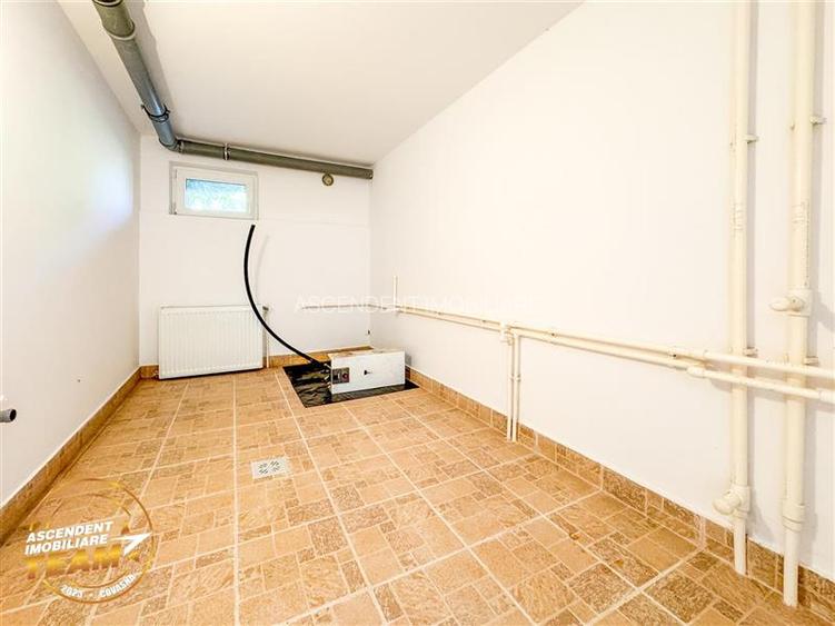 FILM! Casa noua,Covasna,cu fotovoltaic, garaj,curte,2 terase,langa partie,viitor - 25