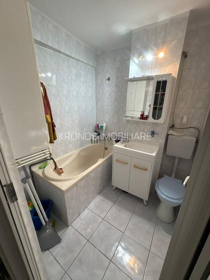 CASA DE CULTURA APARTAMENT CU 2 CAMERE 54 MP PRET 90.000 EURO - 10