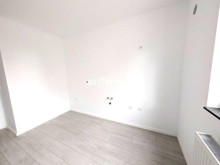 Apartament 2 Camere Decomandat Tractorul Intabulat - 10