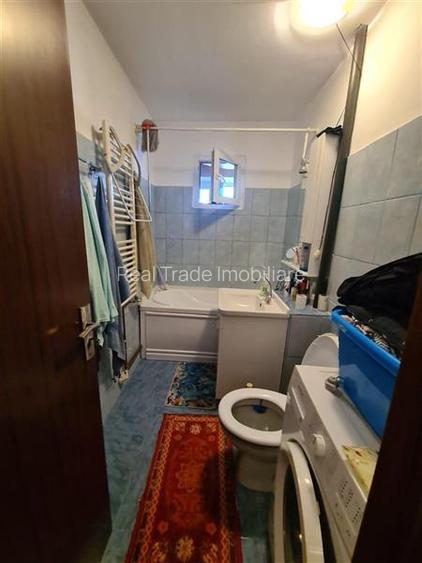 Apartament 2 camere decomandat Astra Carpatilor - 11