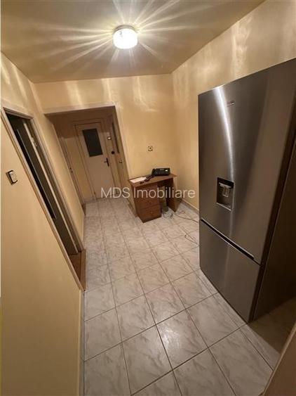 Decomandat la etajul 1 aproape de Iulius Mall - 5