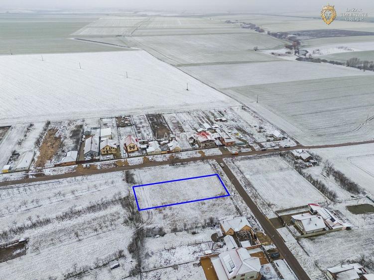 Teren intravilan de vanzare Tisa Nouă - 2