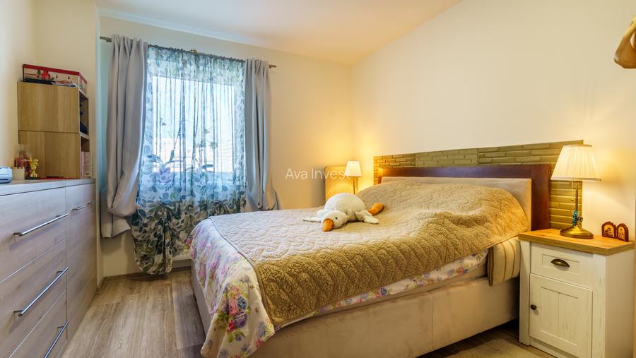 Apartament 3 camere , parcare, 71 mp + terasă 12 mp, zona BMW - 7