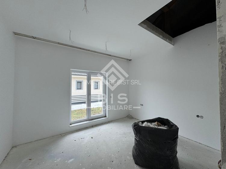 Casă parter – 166 mp construiți – teren 636 mp - 14