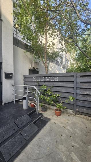 Amurgului La Strada apartament 2 camere tip studio cu gradina. - 10