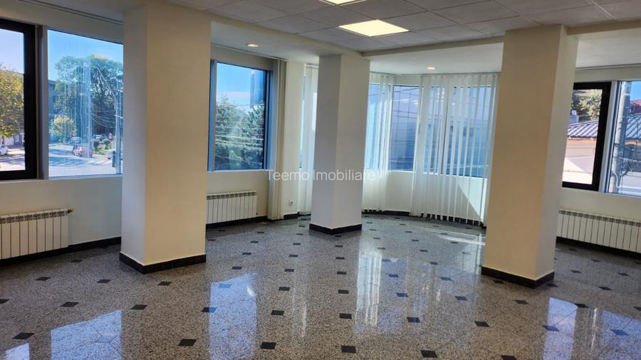 Imobil  de închiriat – birouri / clinică / școală, 1000 mp, lift, parcare - 4