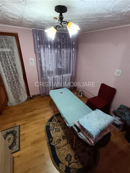 Casa 5 camere, teren 182 mp, Islaz-Plantelor - 9