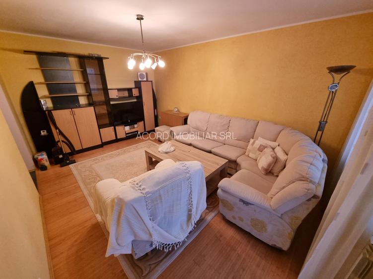 Apartament decomandat 3 camere zona Tomis Nord - 3