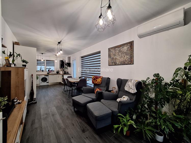 Apartament cu 3 camere, 63 mp, terasa de 88 mp, zona Cetatii - 2