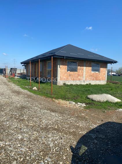 Sabareni - Certificat de Urbanism - 5808mp teren pentru investitie !! - 3