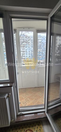 Apartament de inchiriat, cu 4 camere, zona Dacia - 12