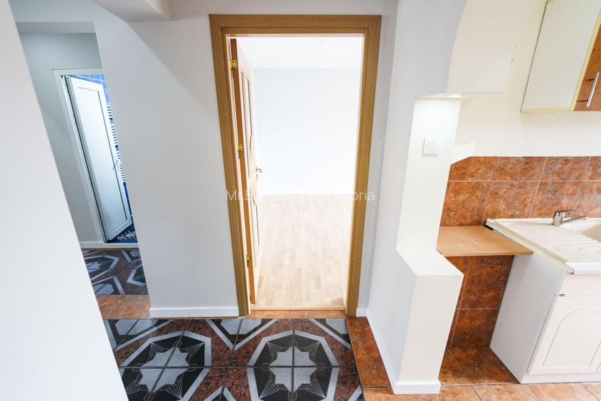 Apartament 4 camere renovat, bilateral, CT, Craiovita Noua - zona Kaufland - 14