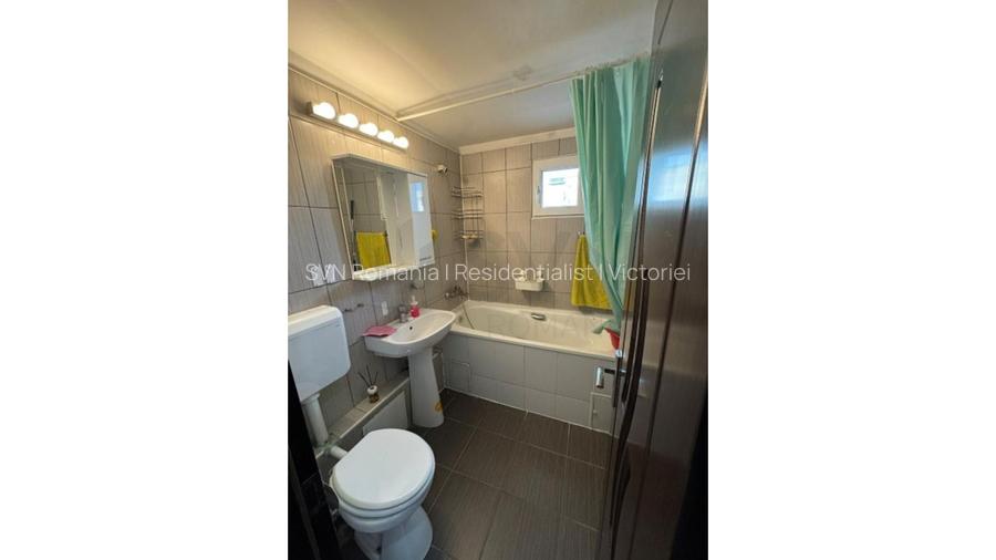 REA1027099 Apartament 3 camere Crangasi - 2