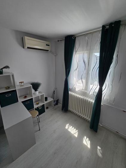 Garsoniera Piata Alba Iulia renovata si mobilata