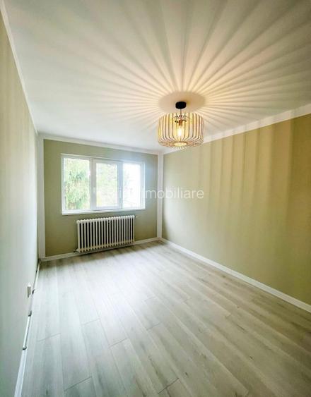 Apartament decomandat cu 4 camere,2 bai,ultrafinisat,zona Minerva,Manastur - 2