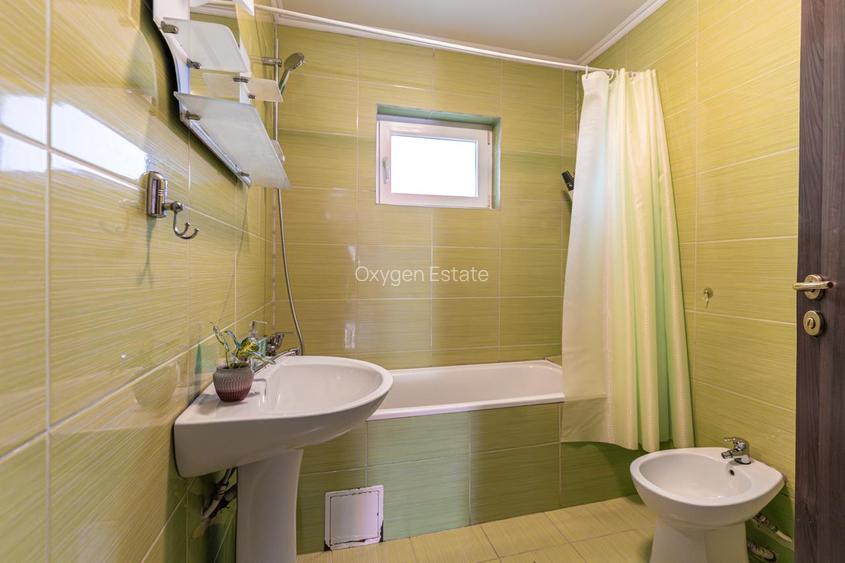 Comision 0% Apartament 4 camere cu terasa, bloc 2008, parcare si garaj, Bradet - 8