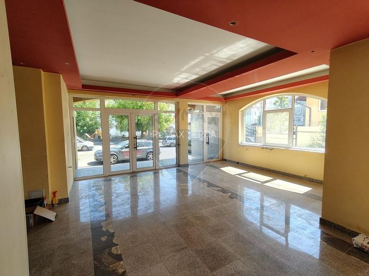 DE ÎNCHIRIAT – Spațiu comercial generos P+2 în zonă Centrală - 3
