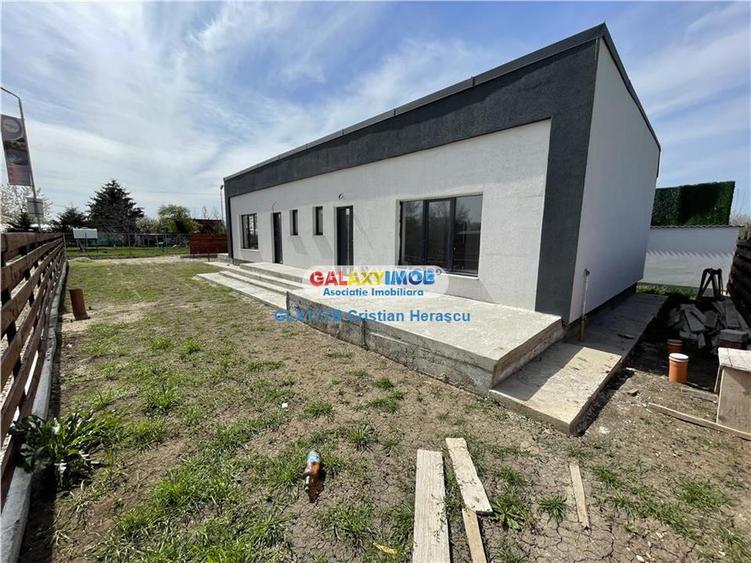 Crevedia Str Uzinei Casa 3 camere 2 bai SU 52 mp Teren 220 MP - 2