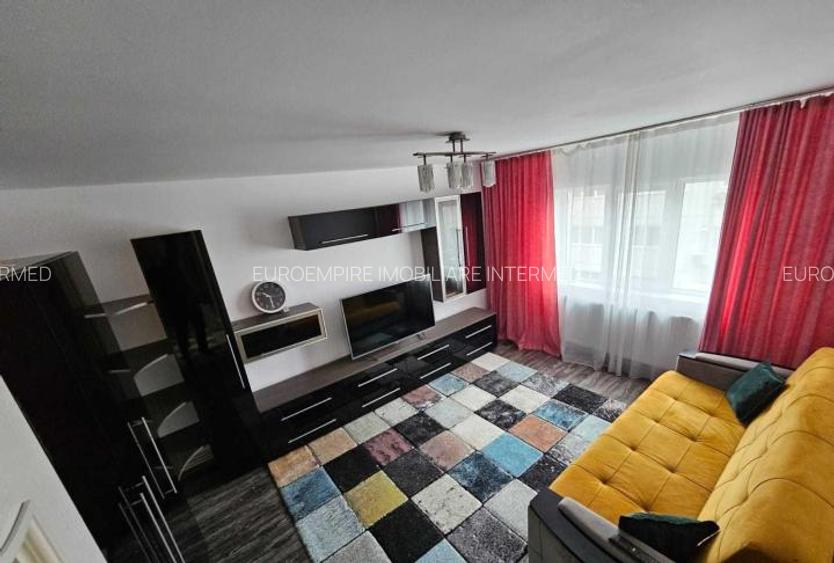 Apartament 3 camere decomandate zona Icil Constanta - 2