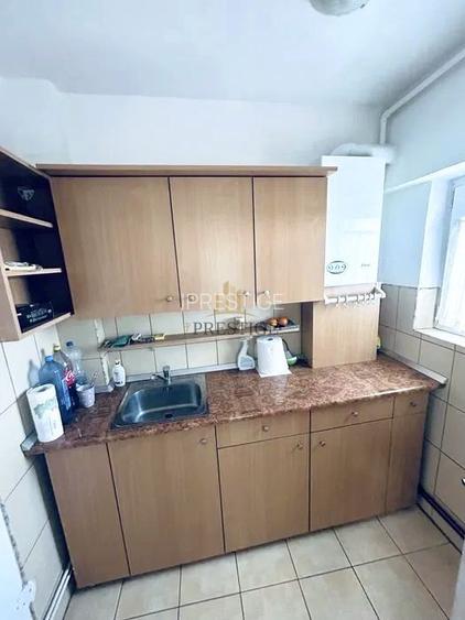 Garsonieră cu balcon în Sibiu | Zona Calea Dumbrăvii | Etaj 3/5 - 4