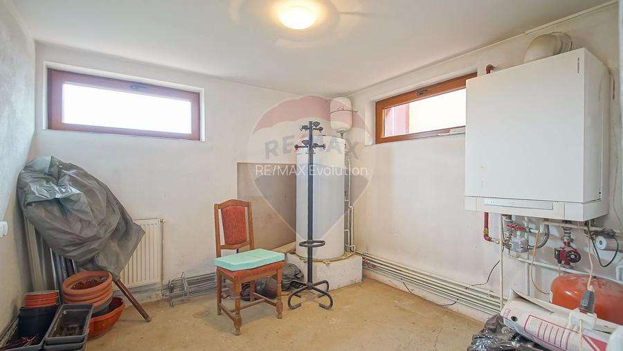 Casă spațioasă și elegantă, teren 1547 mp în Stupini – Comision 0 - 29