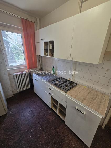 Apartament de vânzare 2 camere  Grădiște - 4