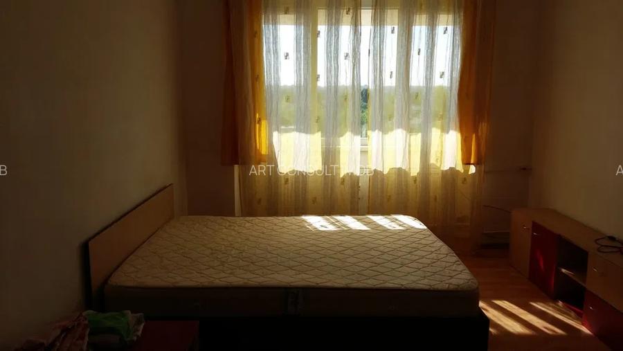 Apartament 3 Camere | C. Brancoveanu | Termoficare | Parcare | Metrou 5min - 5