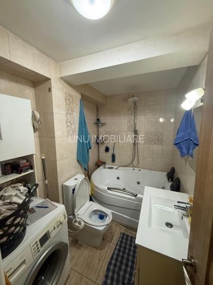 2 camere decomandat- Rediu Casablanca- 67 mp + boxa 3 mp - 87000 euro - 3