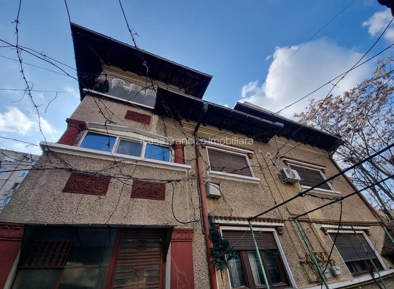 Propun Vilă premium spre vânzare – oportunitate excelentă pentru investiție - 4