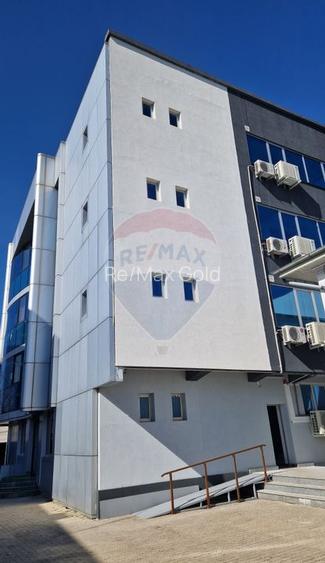 Spațiu de birouri de 1,054mp de închiriat în zona Bucureștii Noi - 40