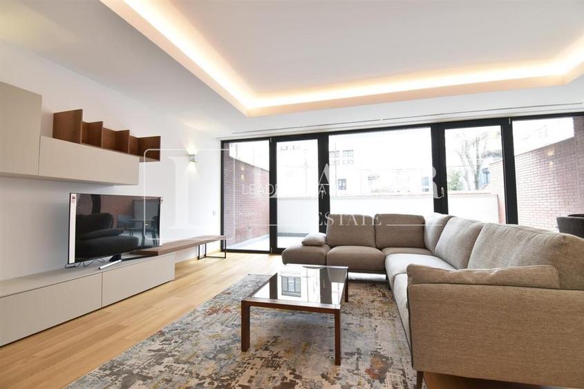 Inchiriere apartament I Primaverii - 2